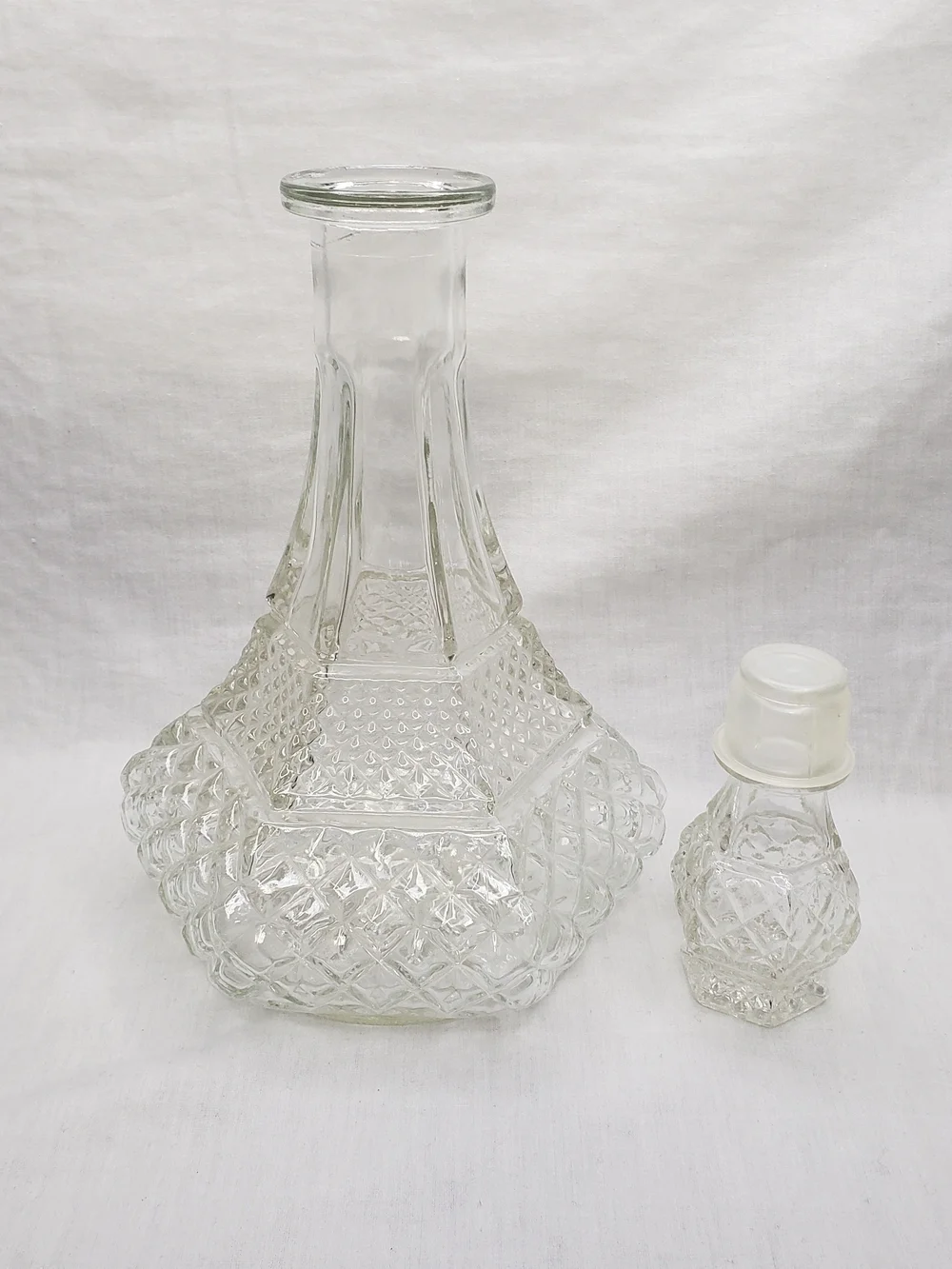 Anchor Hocking Wexford Clear Pressed Glass Genie Decanter